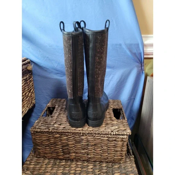 UGG‎ Women's Stefana Waterproof Rubber Boot Black Size 6 Tall - Picture 4 of 16
